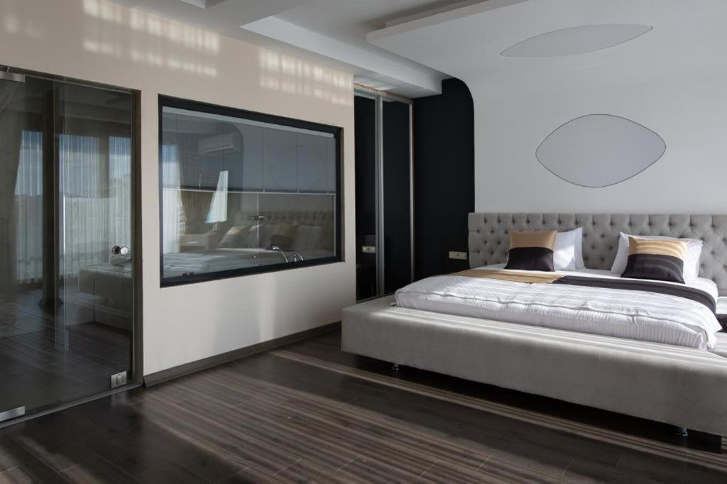 Carpe Diem Hotel Айвалык Экстерьер фото