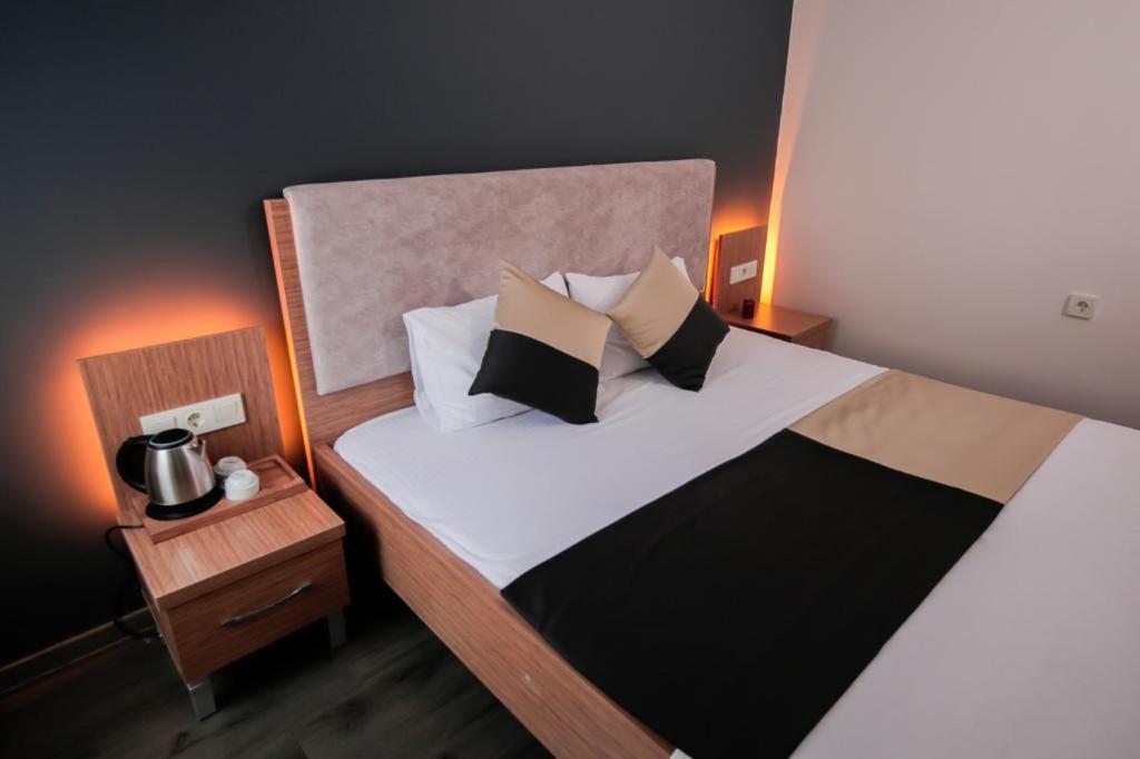 Carpe Diem Hotel Айвалык Экстерьер фото